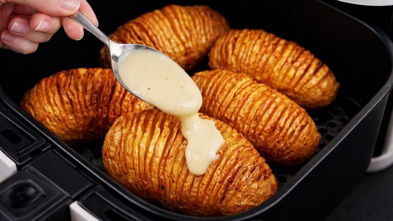 Questo semplice trucco trasforma le patate in un piatto croccante e irresistibile…