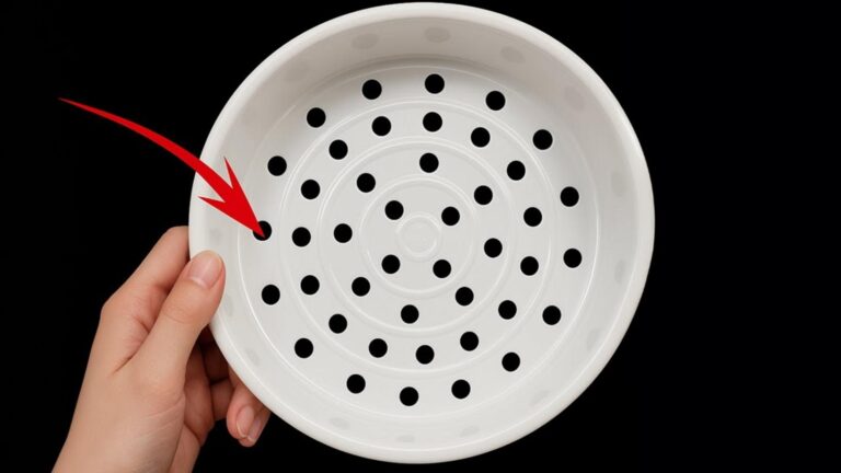 Questo semplice gesto trasforma il tuo cuociriso in una macchina da cucina…
